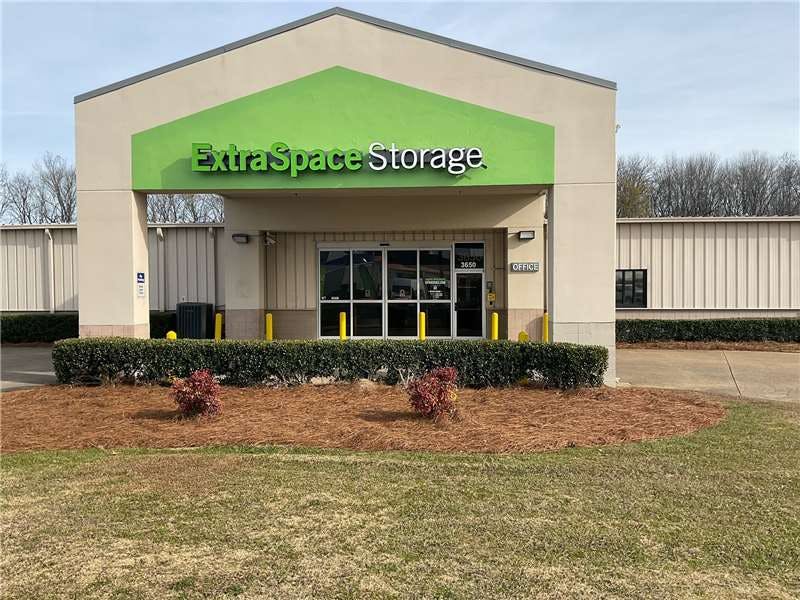 Extra Space Storage facility on 3650 Richard Rd - Montgomery, AL