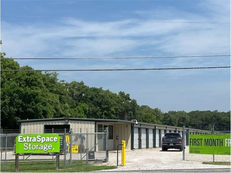Extra Space Storage facility on 1646 Ranger Hwy - Weatherford, TX