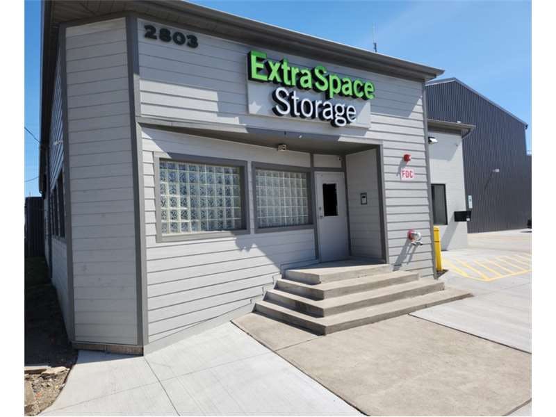 Extra Space Storage facility on 2803 Toledo Ave - Lorain, OH