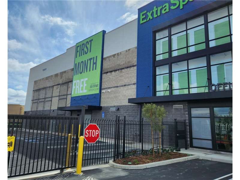 Extra Space Storage facility on 7891 Deering Ave - Canoga Park, CA