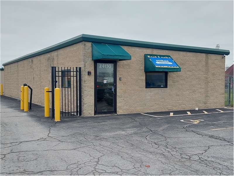 Extra Space Storage facility on 24130 W Riverside Dr - Channahon, IL