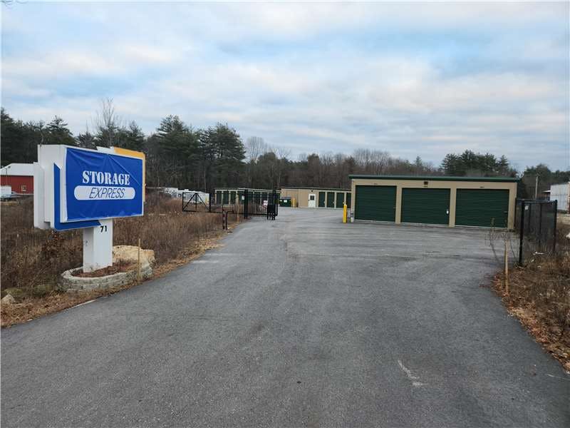 Extra Space Storage facility on 71 Route 13 - Brookline, NH
