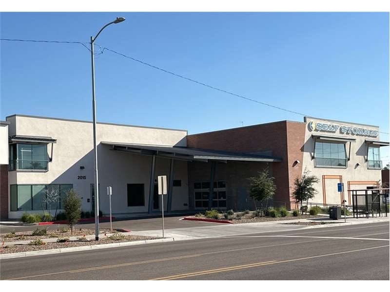 Extra Space Storage facility on 2015 N 16th St - Phoenix, AZ