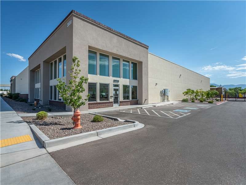 Extra Space Storage facility on 3600 Bosque Plaza Ln NW - Albuquerque, NM