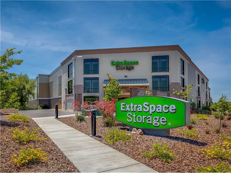 Extra Space Storage facility on 6025 Park Dr - Rocklin, CA