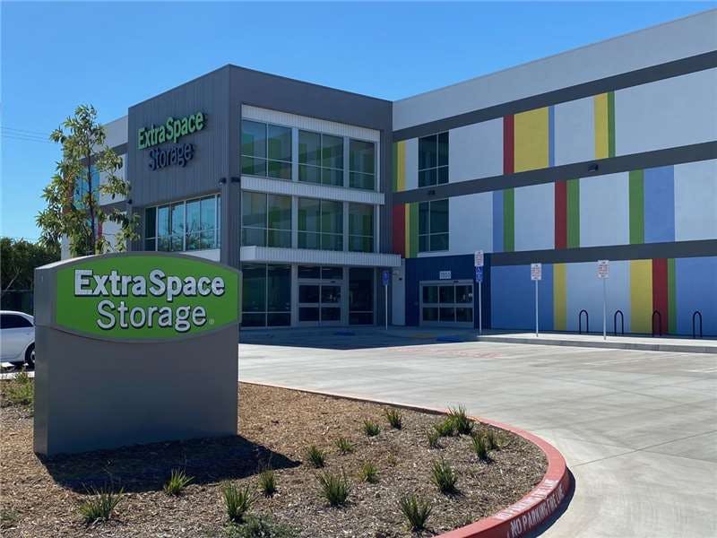 Extra Space Storage facility on 7855 Haskell Ave - Van Nuys, CA