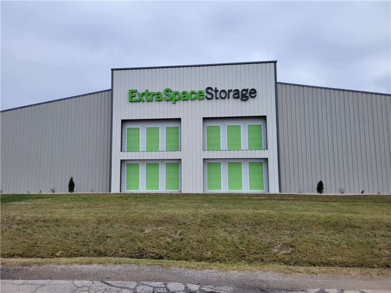 Extra Space Storage facility on N218 Stoney Brook Rd - Appleton, WI