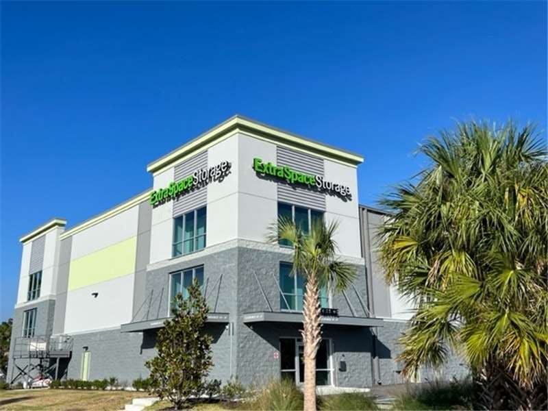 Extra Space Storage facility on 930 Pasadena Ave S - South Pasadena, FL