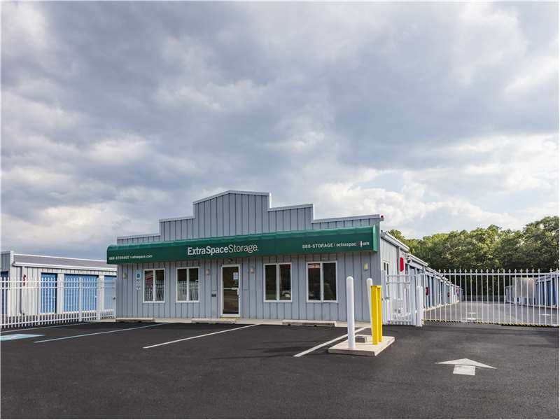 Extra Space Storage facility on 900 S Egg Harbor Rd - Hammonton, NJ
