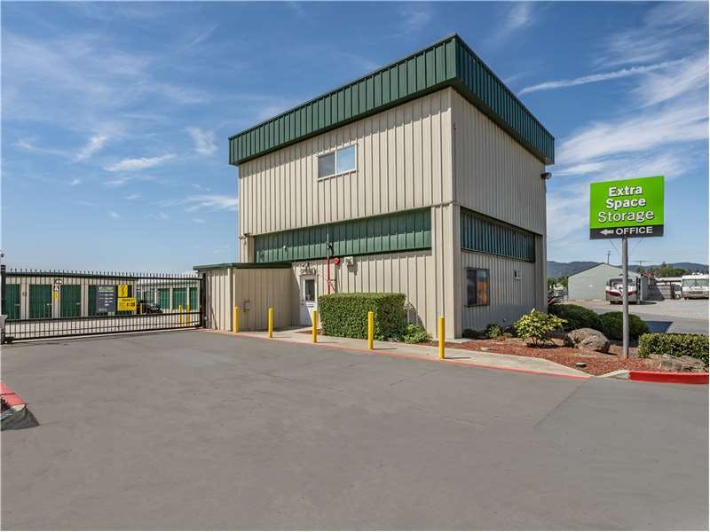 Extra Space Storage facility on 8585 Forest St - Gilroy, CA