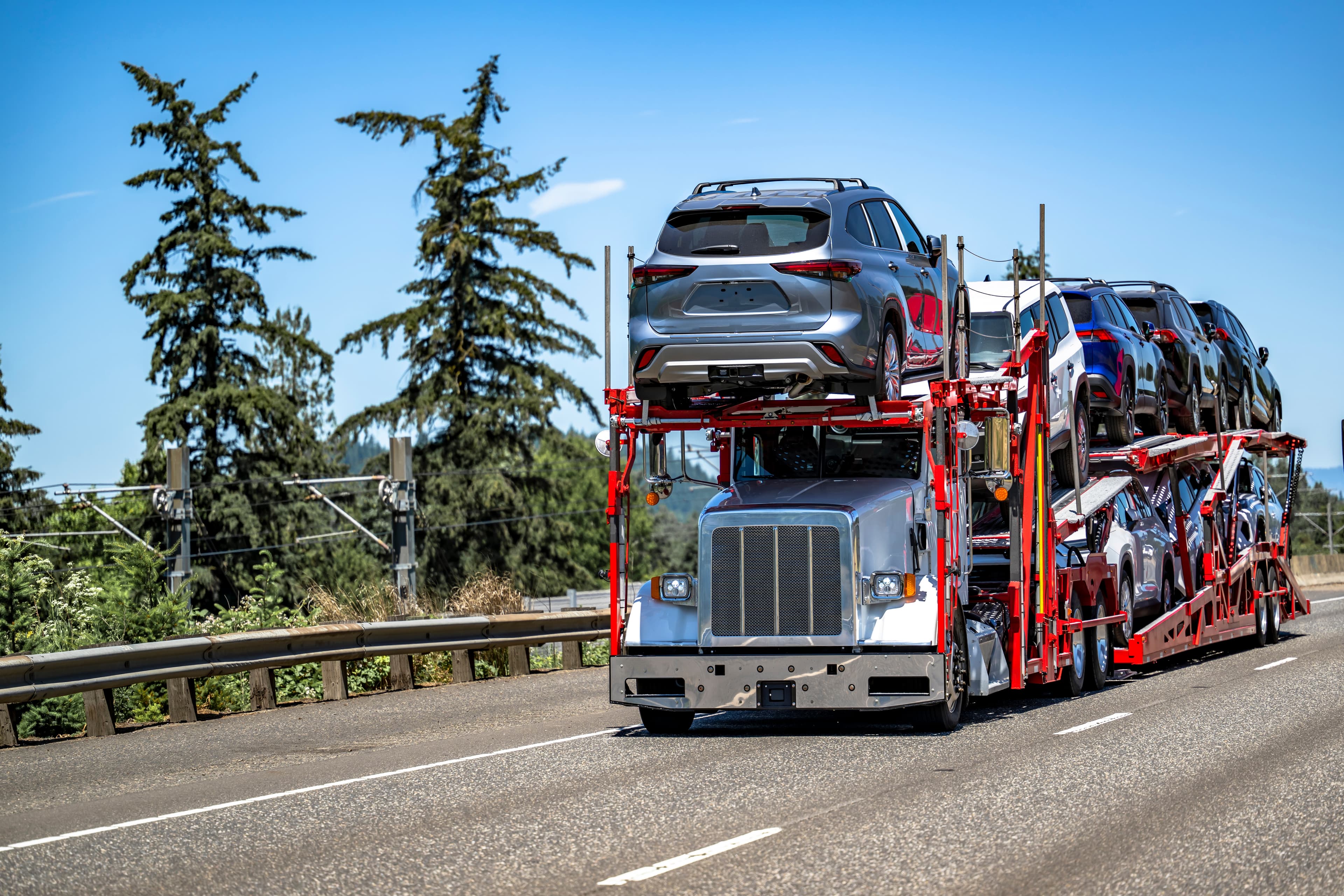 Truck trailer carrying cars