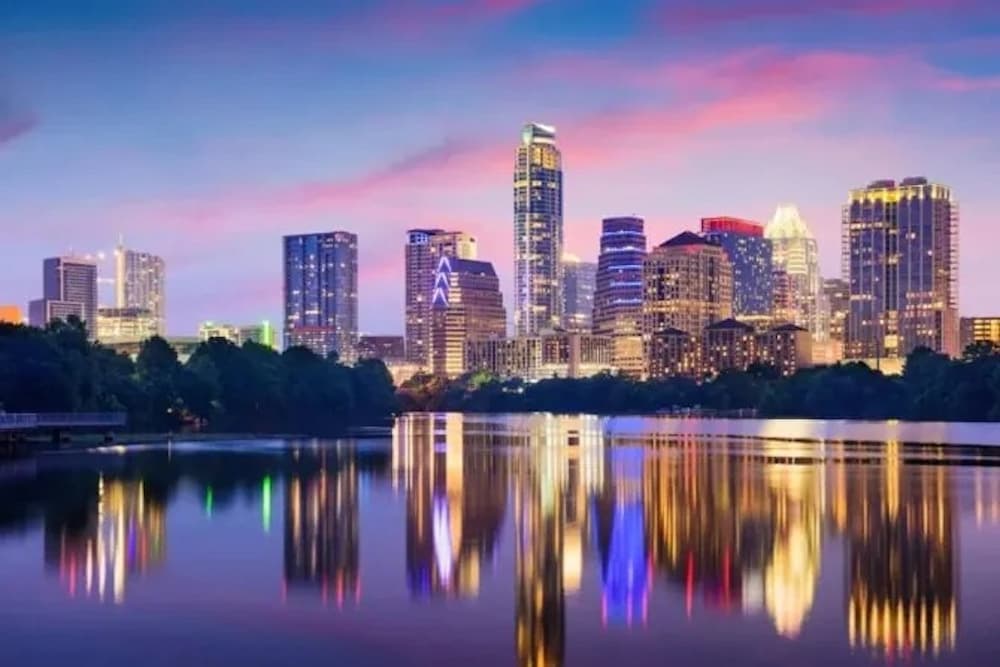 Article Image For: Best Neighborhoods in Austin for Singles & Young Professionals
