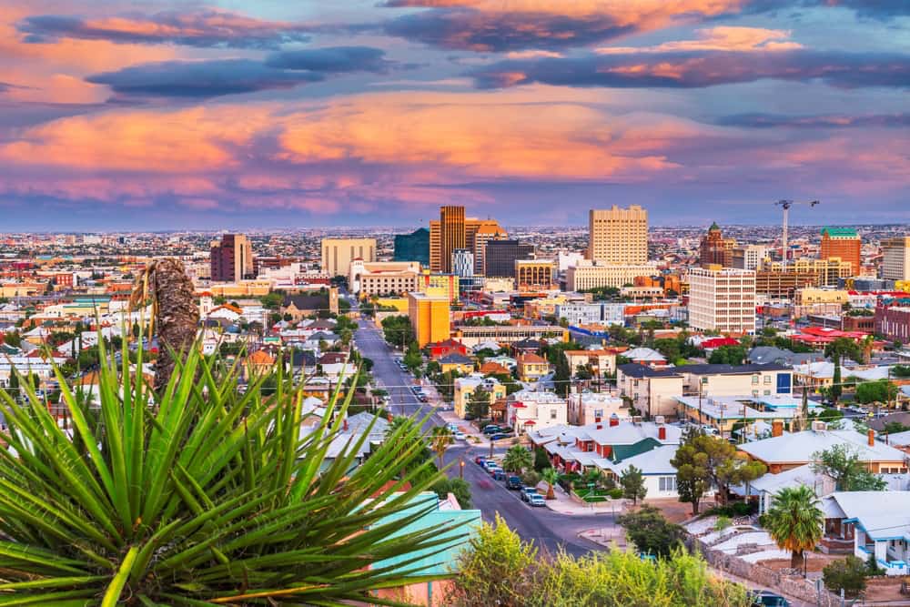 El Paso Texas cityscape at dusk