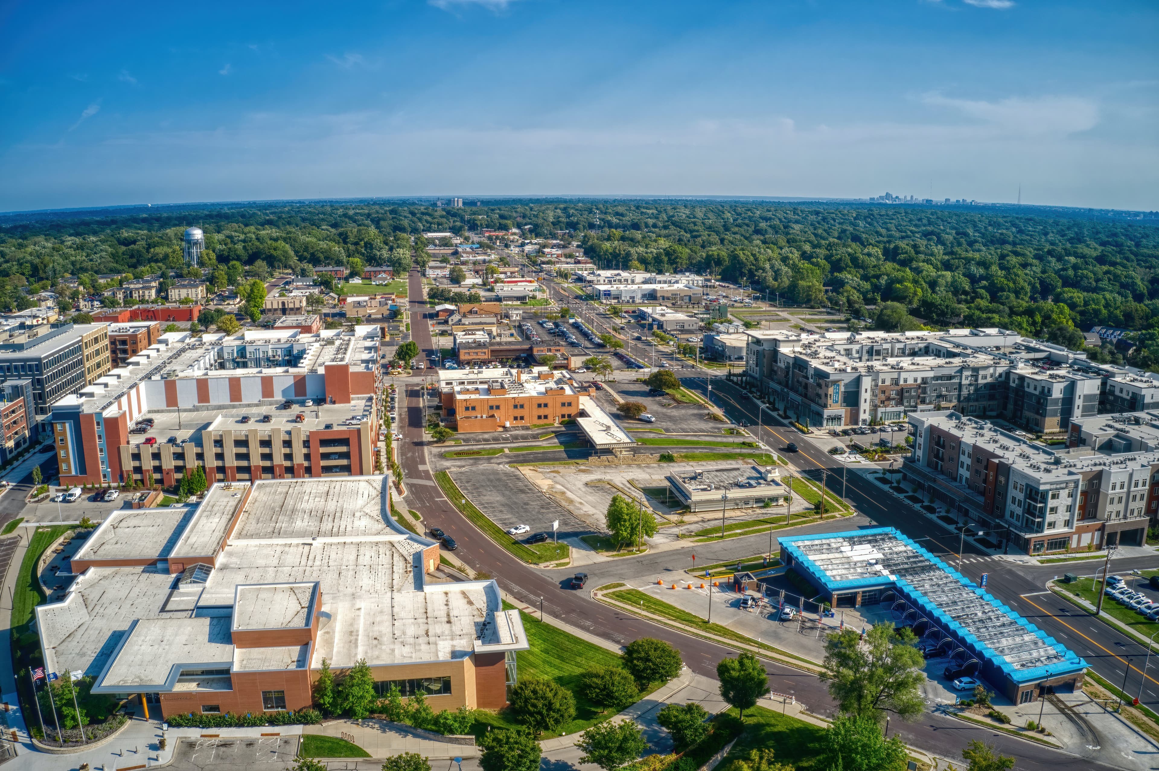 Aerial view of Overland Park, KS in daytime.