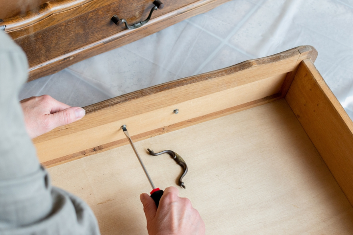 how-to-store-disassemble-furniture