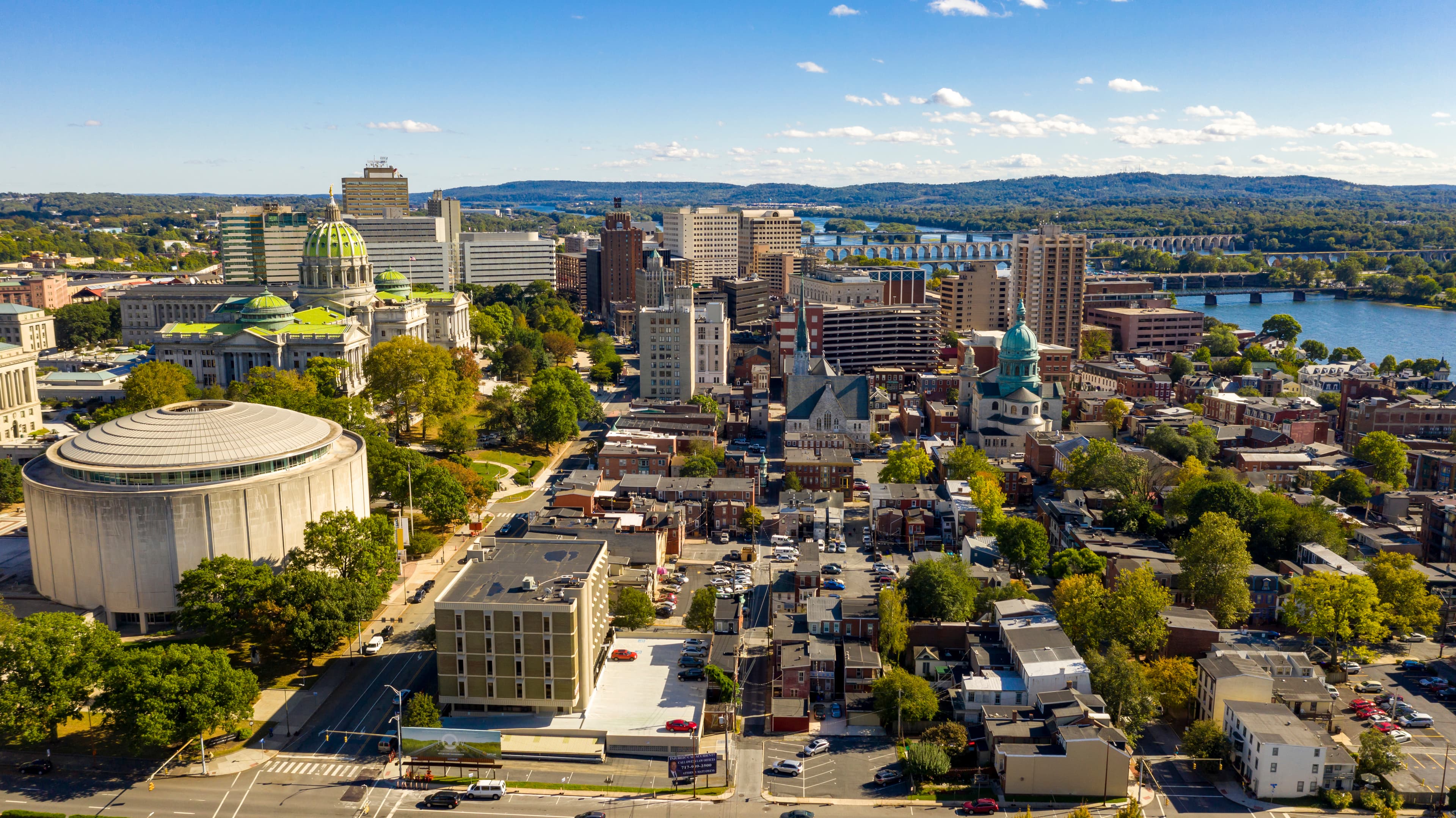 Skyline image of Harrisburg, PA during daytime