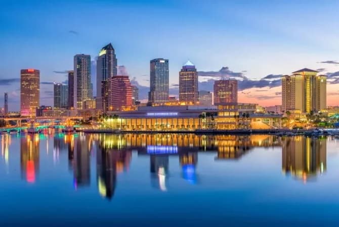 Article Image For: Best Neighborhoods in Tampa for Singles & Young Professionals