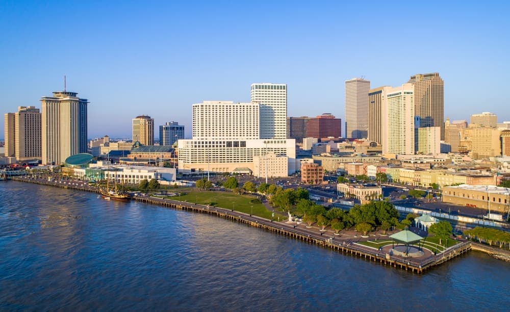 Article image for: How Much Does Hiring a Moving Company Cost in New Orleans?