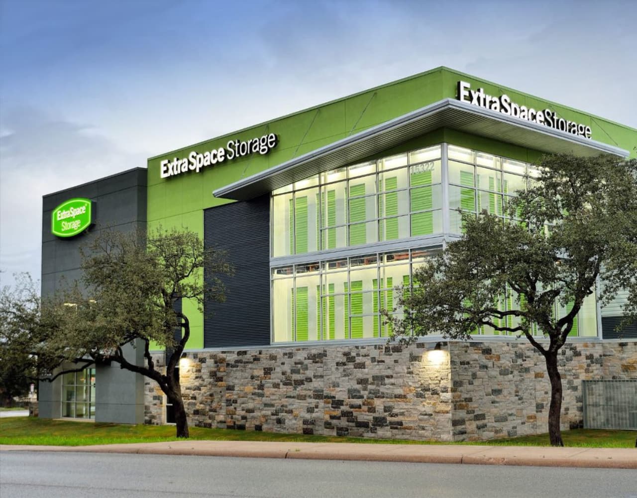 Storage Hours Find 24-Hour Self Storage Units Near You