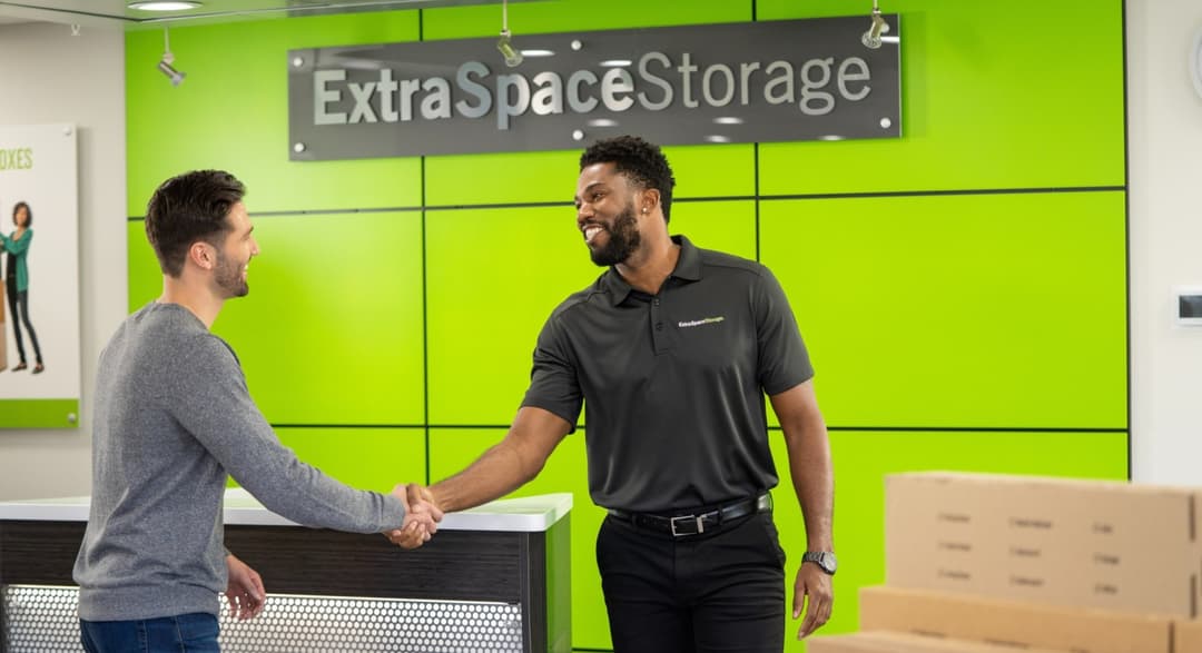 Contact Extra Space Storage