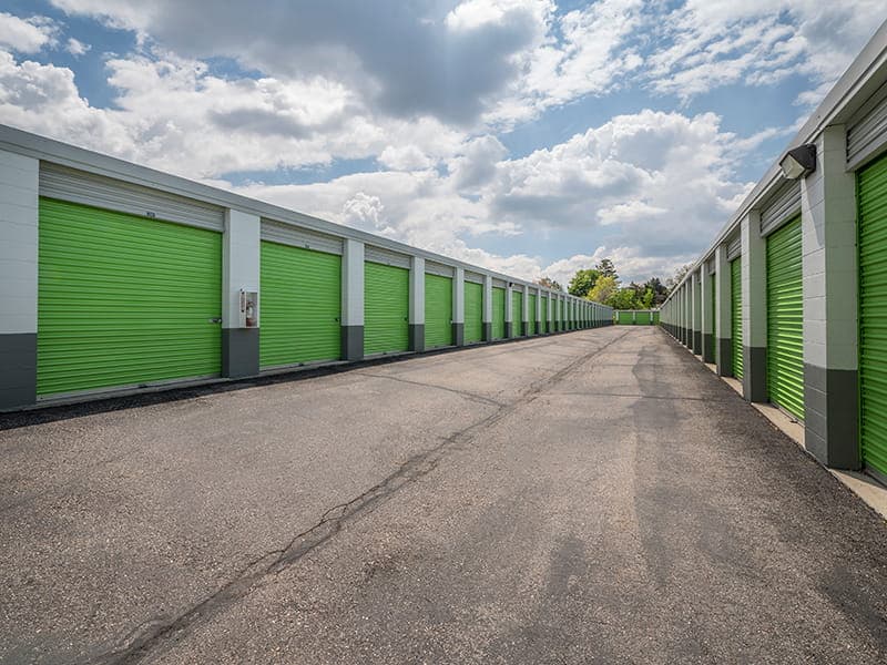 Drive-Up Access Storage Units | Extra Space Storage