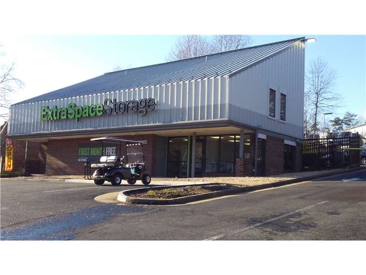 Storage Units in Stafford, VA at 2995 Jefferson Davis Hwy Extra Space