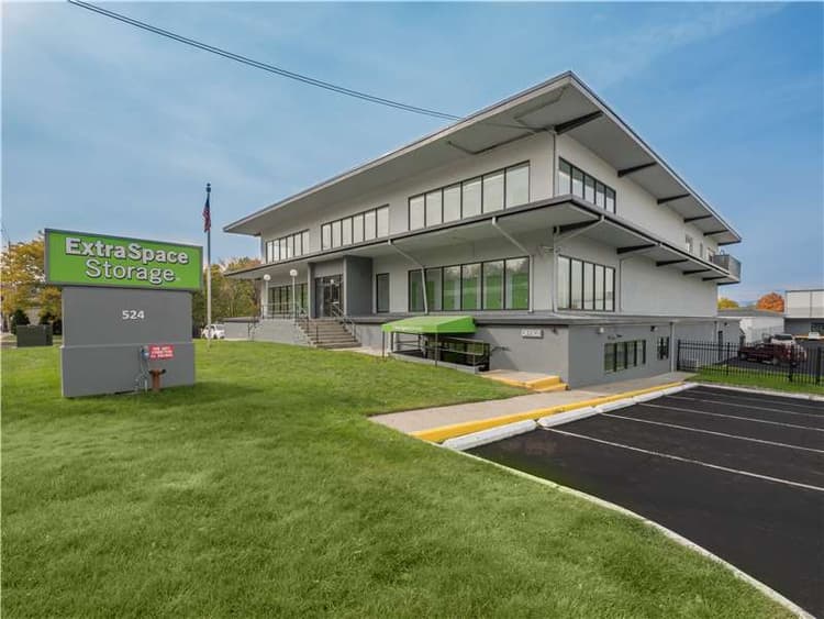 Storage Units in Englewood, NJ at 524 Grand Ave Extra Space Storage