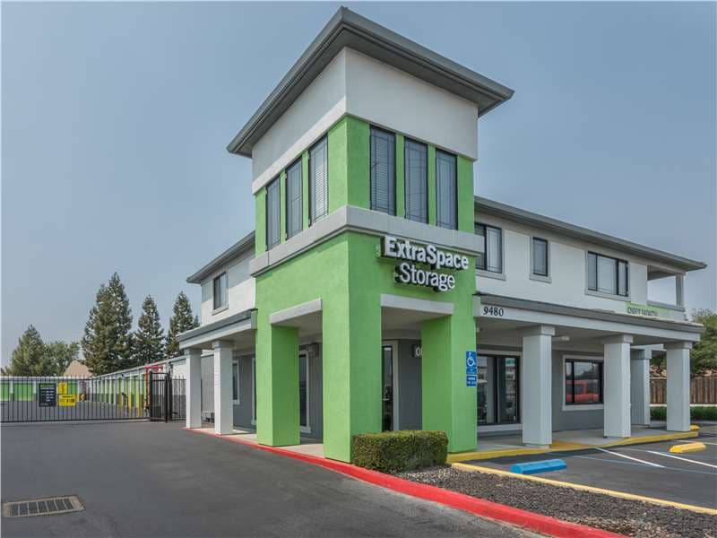 Storage Units in Elk Grove, CA at 9480 W Stockton Blvd | Extra Space ...