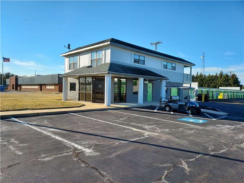 Storage Units in Newark, DE at 121 Ruthar Dr Extra Space Storage