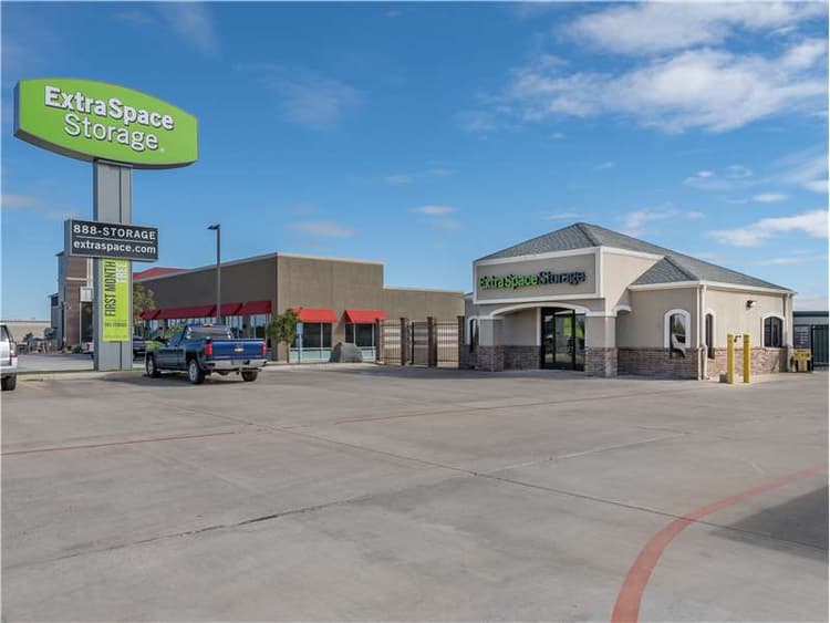 Storage Units in Midland, TX at 2504 N Loop 250 W Extra Space Storage