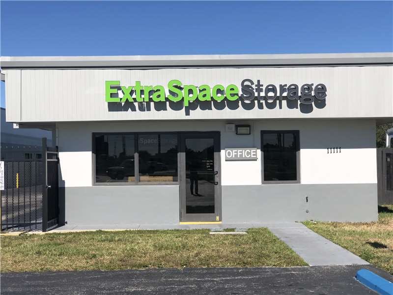 Extra Space Storage facility on 11111 Quail Roost Dr - Miami, FL