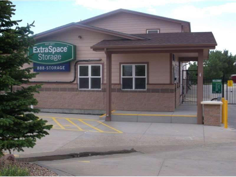 Extra Space Storage facility on 1505 Sheridan Ave - Colorado Springs, CO