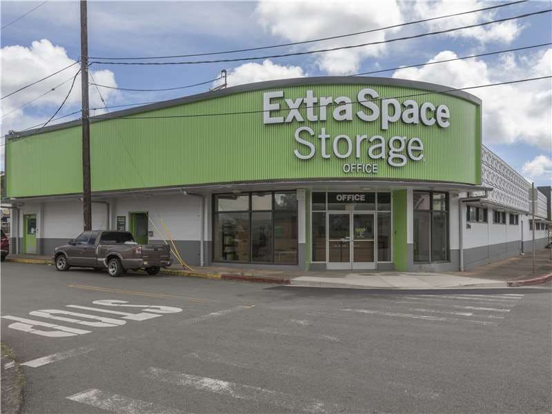 Extra Space Storage facility on 620 California Ave - Wahiawa, HI