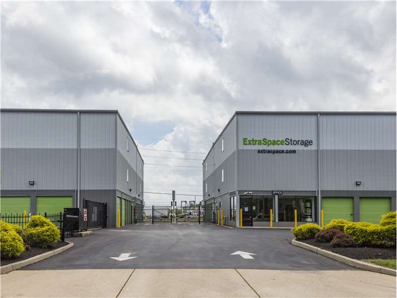 Extra Space Storage facility on 3200 NJ-37 - Toms River, NJ