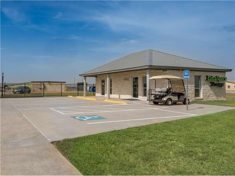 Extra Space Storage facility on 580 W Loop 121 - Belton, TX