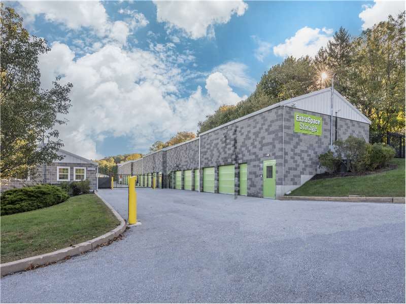 Extra Space Storage facility on 200 King Rd - West Chester, PA