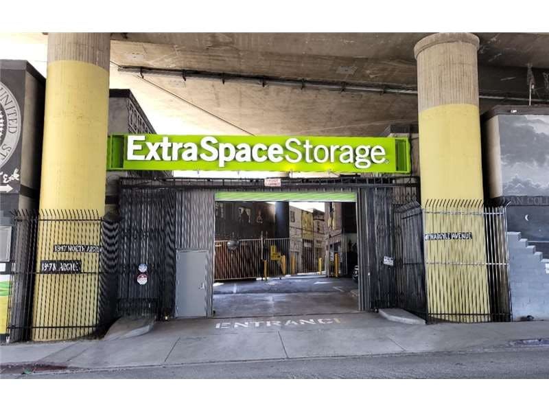 Extra Space Storage facility on 1847 Argyle Ave - Los Angeles, CA