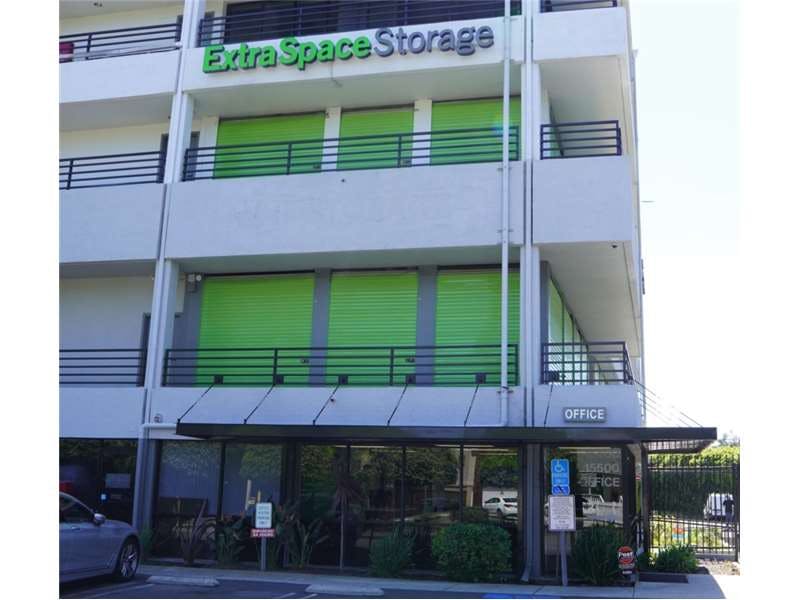 Extra Space Storage facility on 15500 Erwin St - Van Nuys, CA