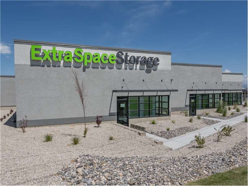 Extra Space Storage facility on 4484 W New Bingham Hwy - West Jordan, UT