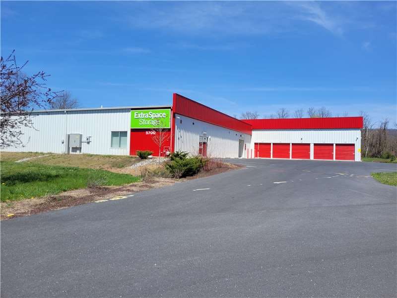 Extra Space Storage facility on 5700 Linglestown Rd - Harrisburg, PA
