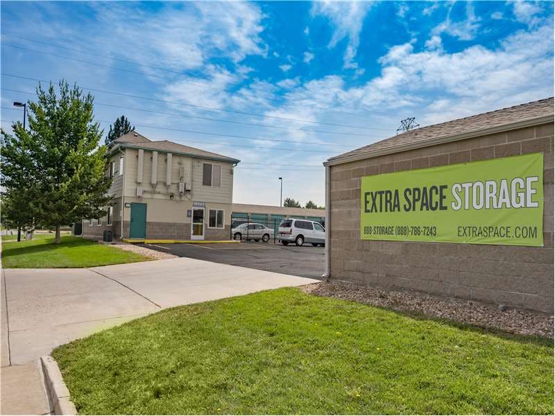Extra Space Storage facility on 15200 E 53rd Ave - Denver, CO