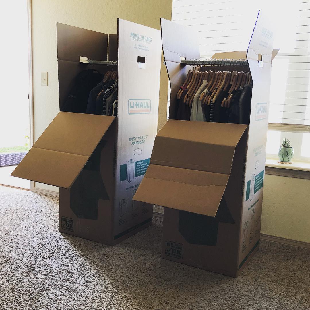 Uhaul wardrobe moving boxes for hanging garments. Photo by Instagram user @daniellcurtis5