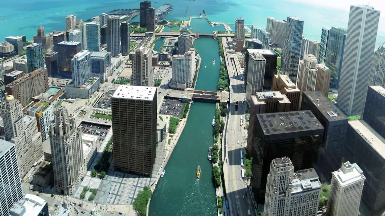 5 Best Suburbs of Chicago in 2023 Extra Space Storage