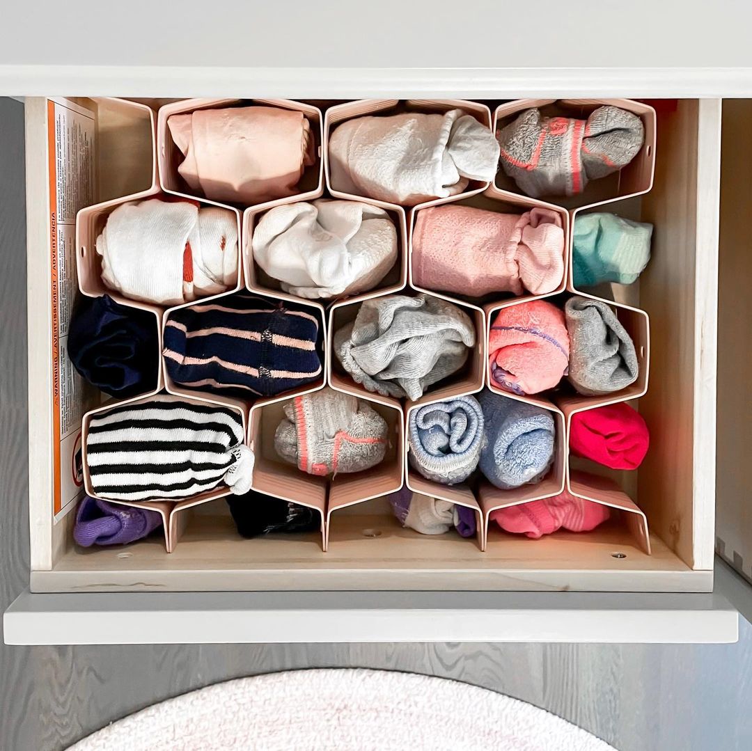 Colorful Drawer Organizers. Photo by Instagram user @sortandstore