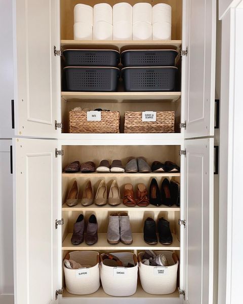 Organized Bins in Closet. Photo by Instagram user @theorderlyspace