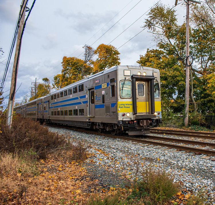 Long Island railway and train in fall. Photo by Instagram user @ifindtrains