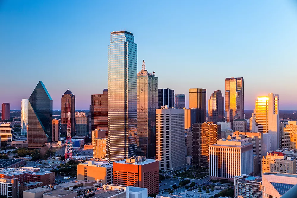 Dallas, TX skyline