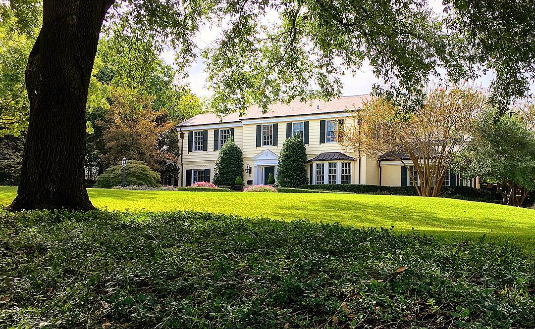 Best Neighborhoods & Suburbs in Dallas for Families Extra Space Storage