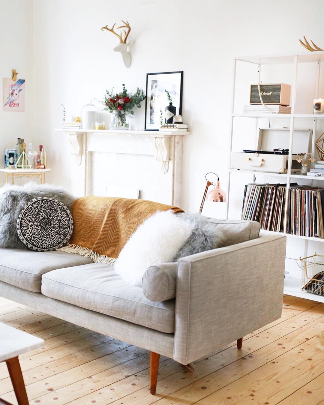 17 Tips & Tricks for Small Space Living