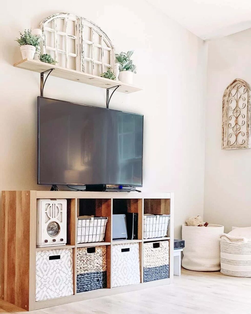 15 Space-Saving Furniture Ideas for Small Apartments & Homes | Extra ...